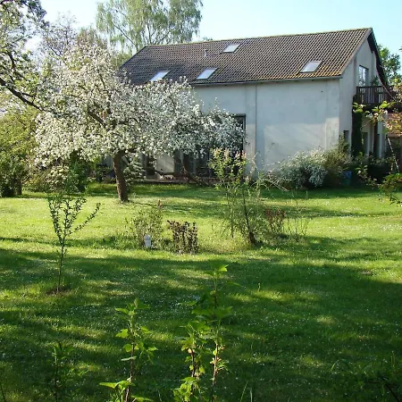 Im Atelierhaus Auf Dem Kuenstlerhof *
